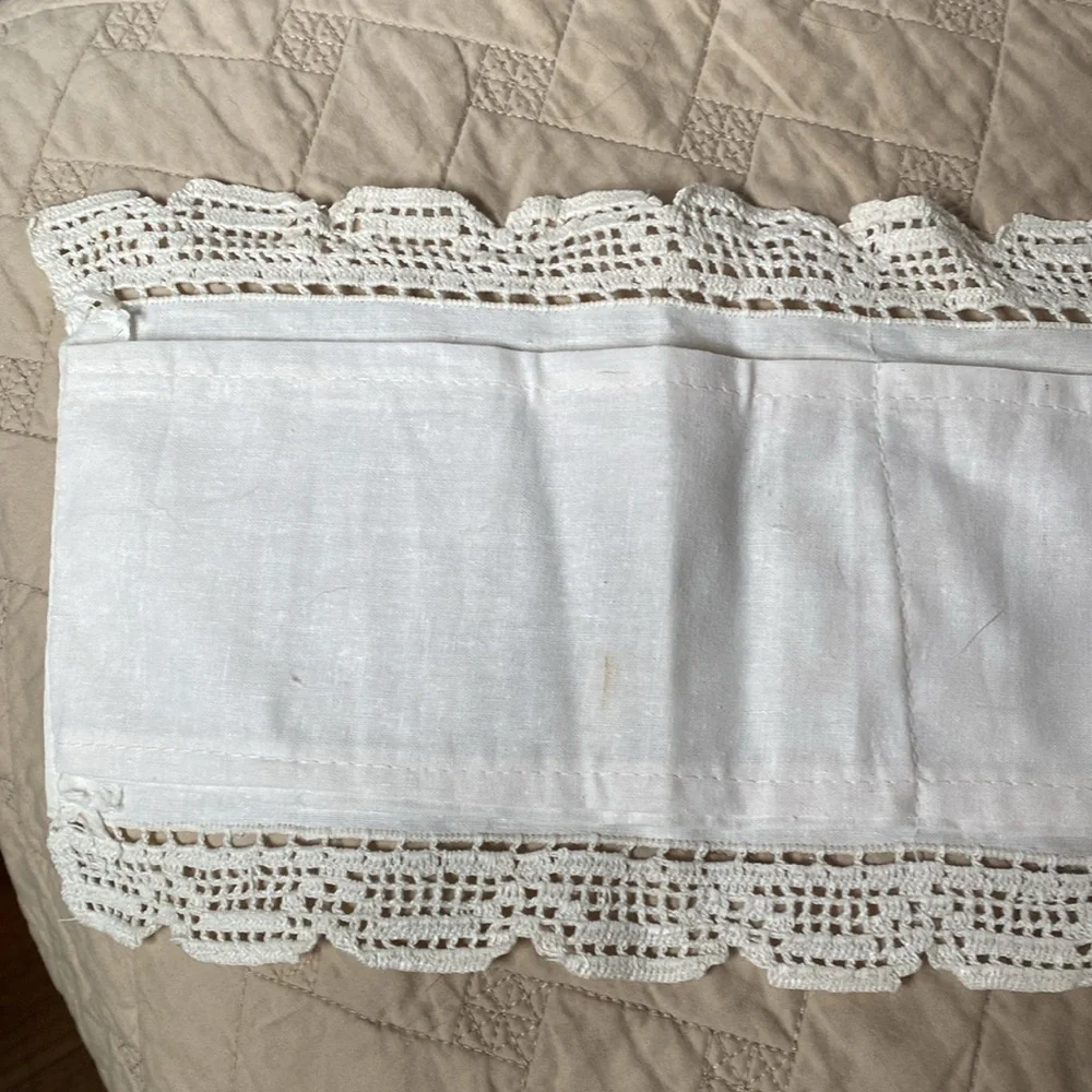 Elegant ivory Lace Bath Storage Organizer for toilet paper 3 rolls